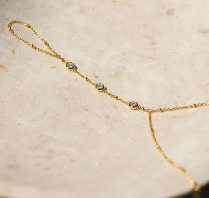 Bracelet Chaîne Acier & Zircon – Plaqué Or, Waterproof & Élégant