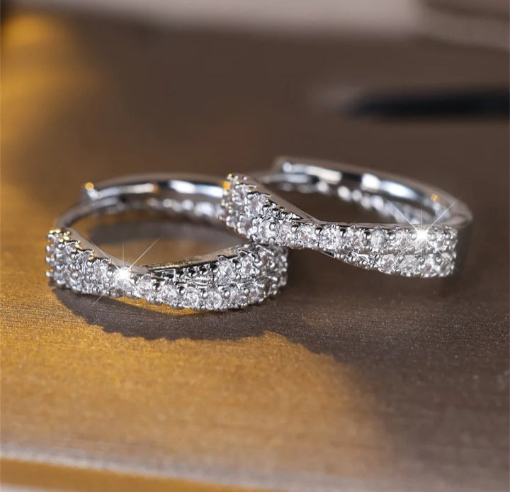 White Zircon Crossover Creole Hoops – Delicate Vintage Jewellery