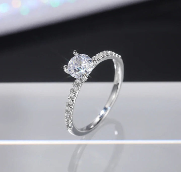 Bague Éclat  Pierre Scintillante Ajustable