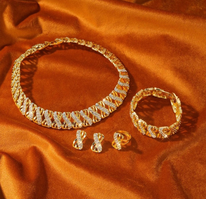 Parure Prestige & Luxe · Plaqué Or 18k - Collier, Boucles D’oreilles,Bague & Bracelet